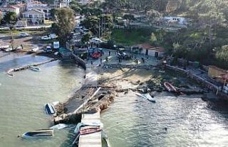 Hortumun vurduğu Ayvalık’a 204 bin TL acil yardım...