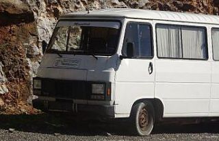 Hurda araç içerisinde 550 litre etil alkol ele geçirildi