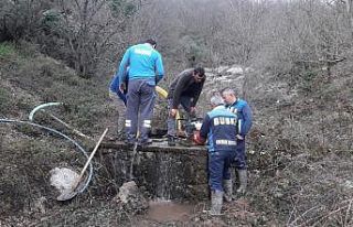 İçme suyu borusundan çıkanı görenler şok oldu