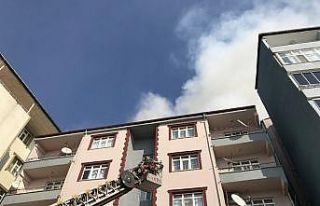 Iğdır’da çatı katında çıkan yangın korkuttu
