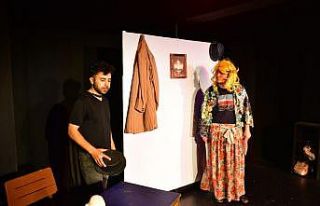 ‘İki Kalas’a çok güleceksiniz