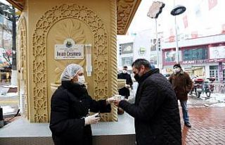 İkram çeşmesi gönülleri ısıttı