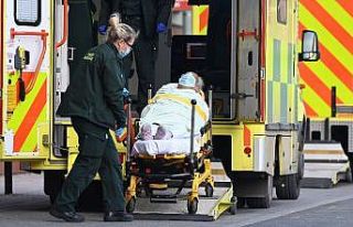 İngiltere’de son 24 saatte 548 can kaybı