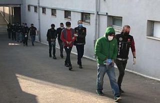 İnternetten uyuşturucuyu özendirenler yakalandı