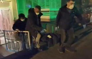 İran uyruklu kadın kafasında poşet boğazı kesik...