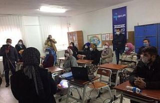 Isparta’da suyun az tüketimiyle ilgili çiftçilere...