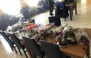 Isparta’da zabıtadan seyyar çiçekçi denetimi