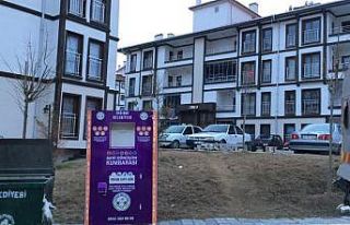 İvrindi Belediyesinden kıyafetlere geri dönüşüm