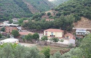 İzmir’de vaka artışı sebebiyle köy okulunda...