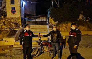 Jandarma çalınan motosikleti 2 yıl sonra bulup...