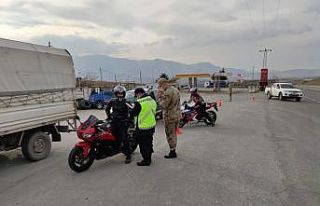 Jandarmadan trafik denetimi