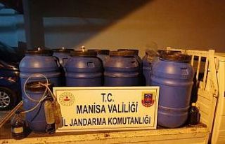 Kaçak şarap üretimi yapılan eve jandarmadan baskın