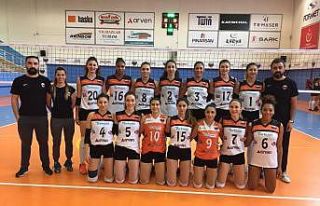 Kadınlar Voleybol 1. Lig B Grubu: Merinos-OSB Teknik...