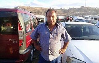 Kafasına ağaç parçası düşen adam hayatını...