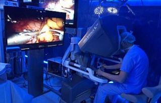 Kalbe robotik dokunuş