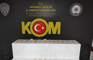 Kalpazanlar polisin operasyonuyla yakalandı