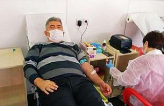 Kan bankası gibi adam