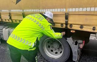 Kar yağışı öncesi araçlarda kış lastiği ve...