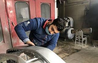 Kar yağışı sonrası oto sanayilerde yoğun mesai