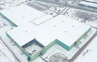 Karın ağırlığına dayanamayan Uluslararası Fuar...