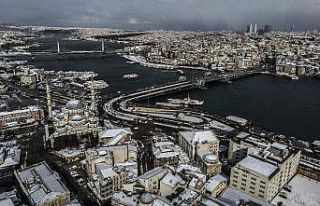 Karla kaplı İstanbul’da havadan çekilen kartpostallık...