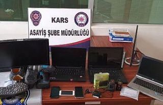 Kars’ta polis hırsızı ayak izinden yakaladı