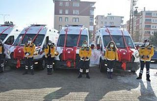 Kars’ta sağlık filosuna 4 ambulans daha katıldı