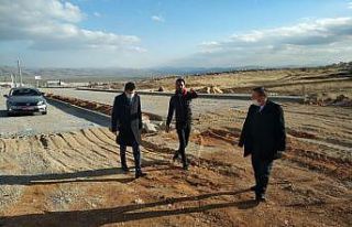 Kaymakam Kaçmaz OSB’de devam eden çalışmaları...