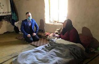Kaymakam Solmaz hasta, engelli ve yaşlı vatandaşlarla...