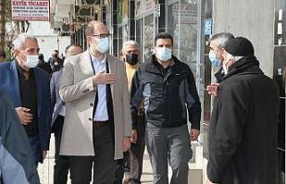 Kaymakam Türkmen esnafla bir araya geldi