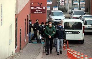 Kayseri’deki FETÖ operasyonunda 7 kişi daha adliyeye...