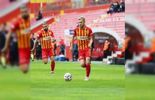 Kayserispor 30 kişilik kadrosunu TFF’ye bildirdi