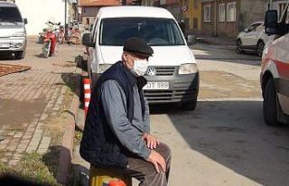Kazada yaralandı, hastaneye gitmeyi kabul etmedi