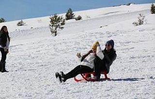 Keltepe Kayak Merkezi 10 bin kişi ağırladı