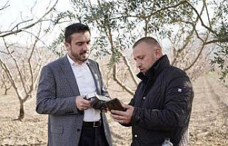 Kestel Belediyesi’nden tarlada toprak tahlili