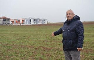 Keyif yaparken çiftçinin emeğini hiçe saydılar