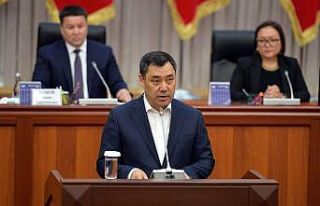 Kırgızistan Cumhurbaşkanı Caparov’dan portremi...
