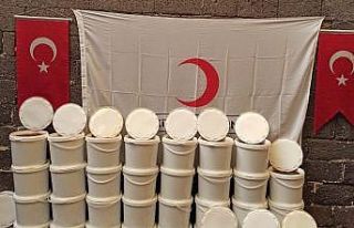 Kızılay yardıma muhtaç aileleri yalnız bırakmadı