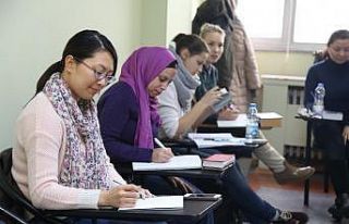 KO-MEK’ten Türkçe seferberliğine tam destek