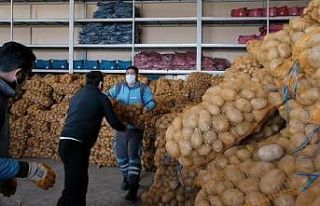 Kocasinan Belediyesi’nden ihtiyaç sahiplerine 80...