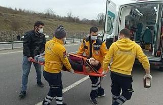 Kontrolden çıkan otomobil takla attı: 1’i bebek...