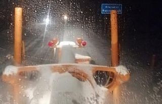 Konya Antalya karayolunda kar yağışı etkili oldu