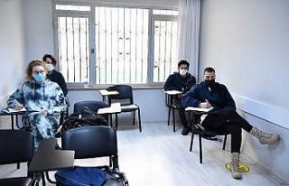 Konyaaltı Etüt Merkezi’nde eğitim başladı