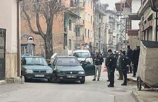 Konya’da seyir halindeki otomobile silahlı saldırı:...