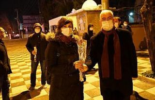 Korona virüsü yenerek yeniden görevine başlayan...