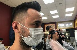 Kuaförlerden maskeden yıpranan sakallara bakım...