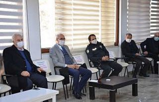 Kurtalan Kaymakamı Aydın, esnafla bir araya geldi