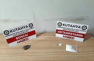 Kütahya’da araçlarında uyuşturucu ile yakalanan...