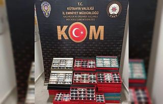 Kütahya’da bin 444 adet kaçak gözlük ele geçirildi