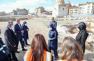 Leyla Şahin Usta: “Gönlümüz de desteğimiz de...